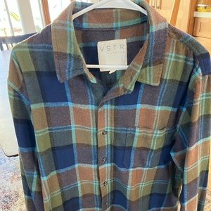 Men’s plaid flannel XL